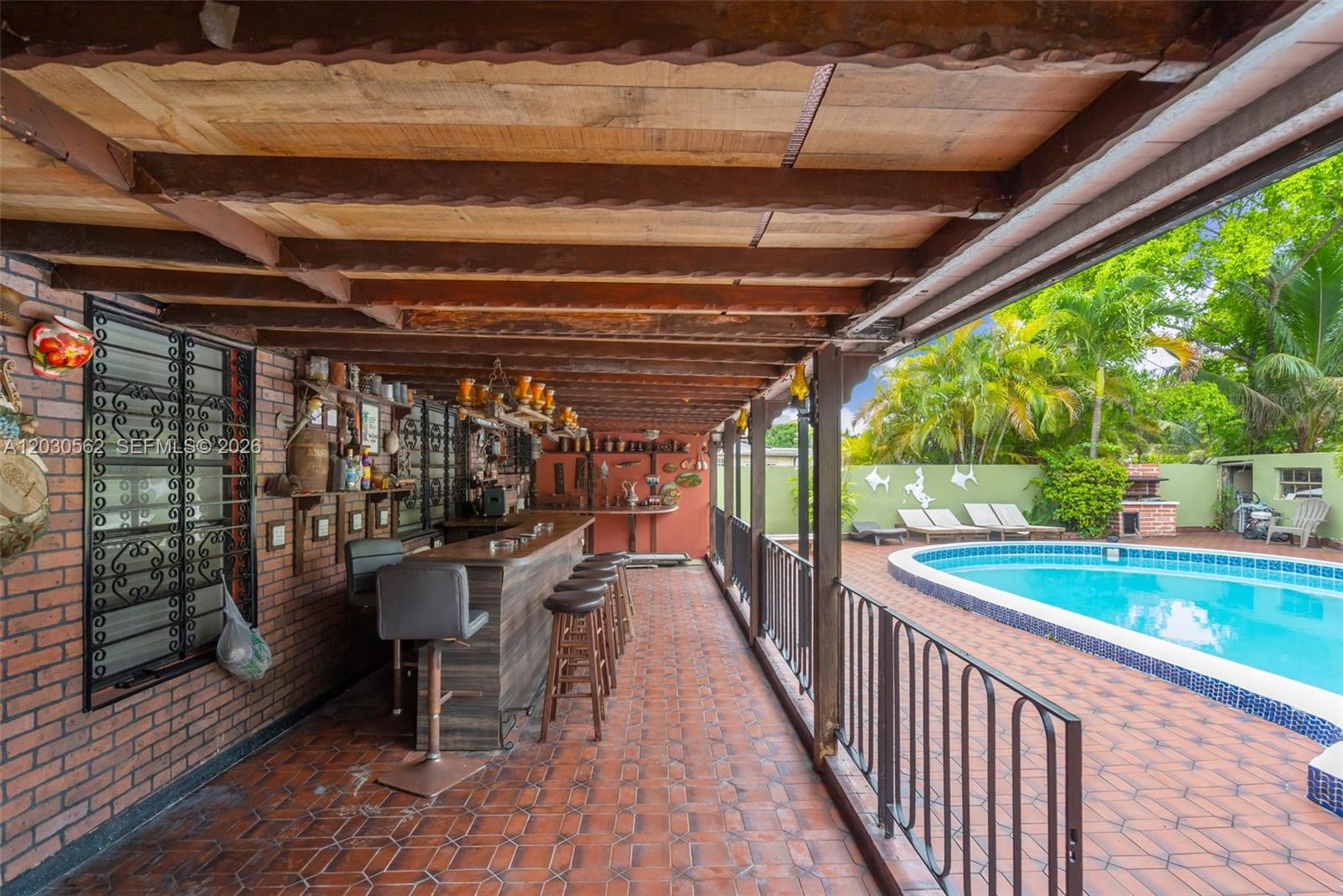 1320 SW 84th Ave