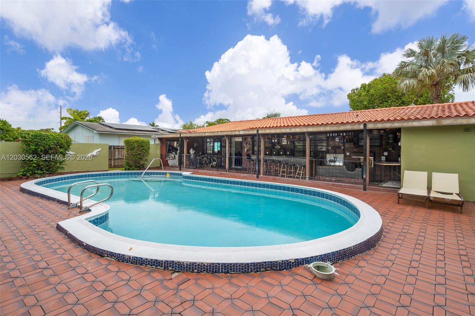 1320 SW 84th Ave