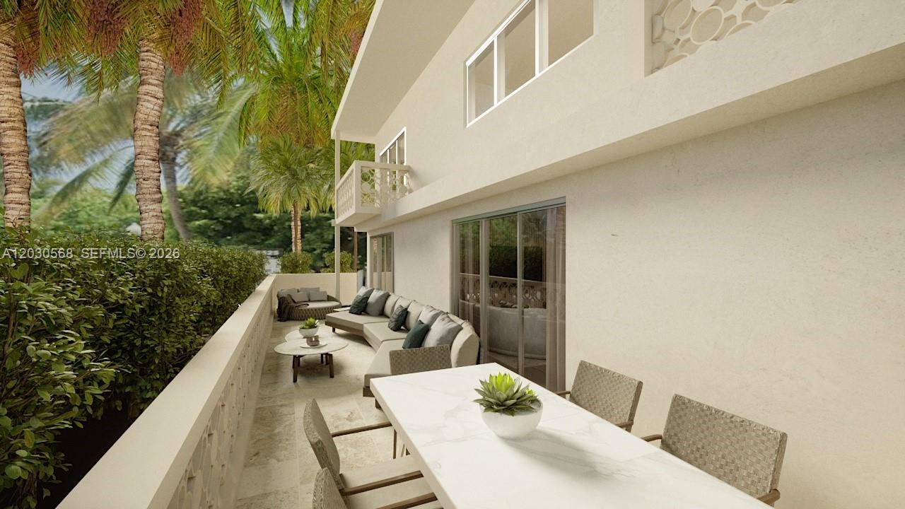 260 Collins Ave # 110