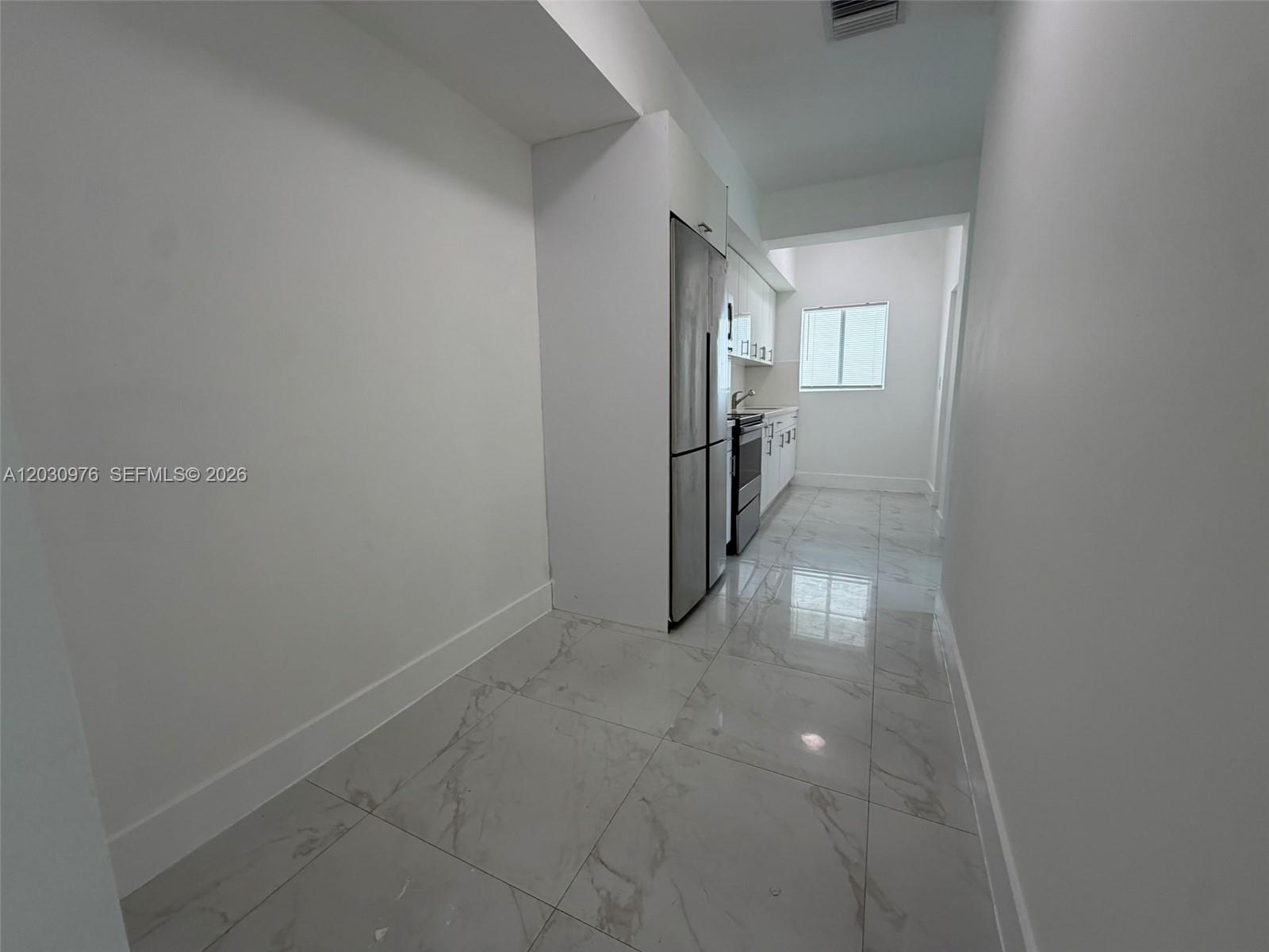 115 SW 11th Ave # 1