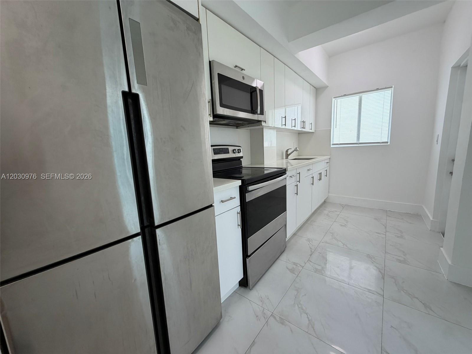 115 SW 11th Ave # 1