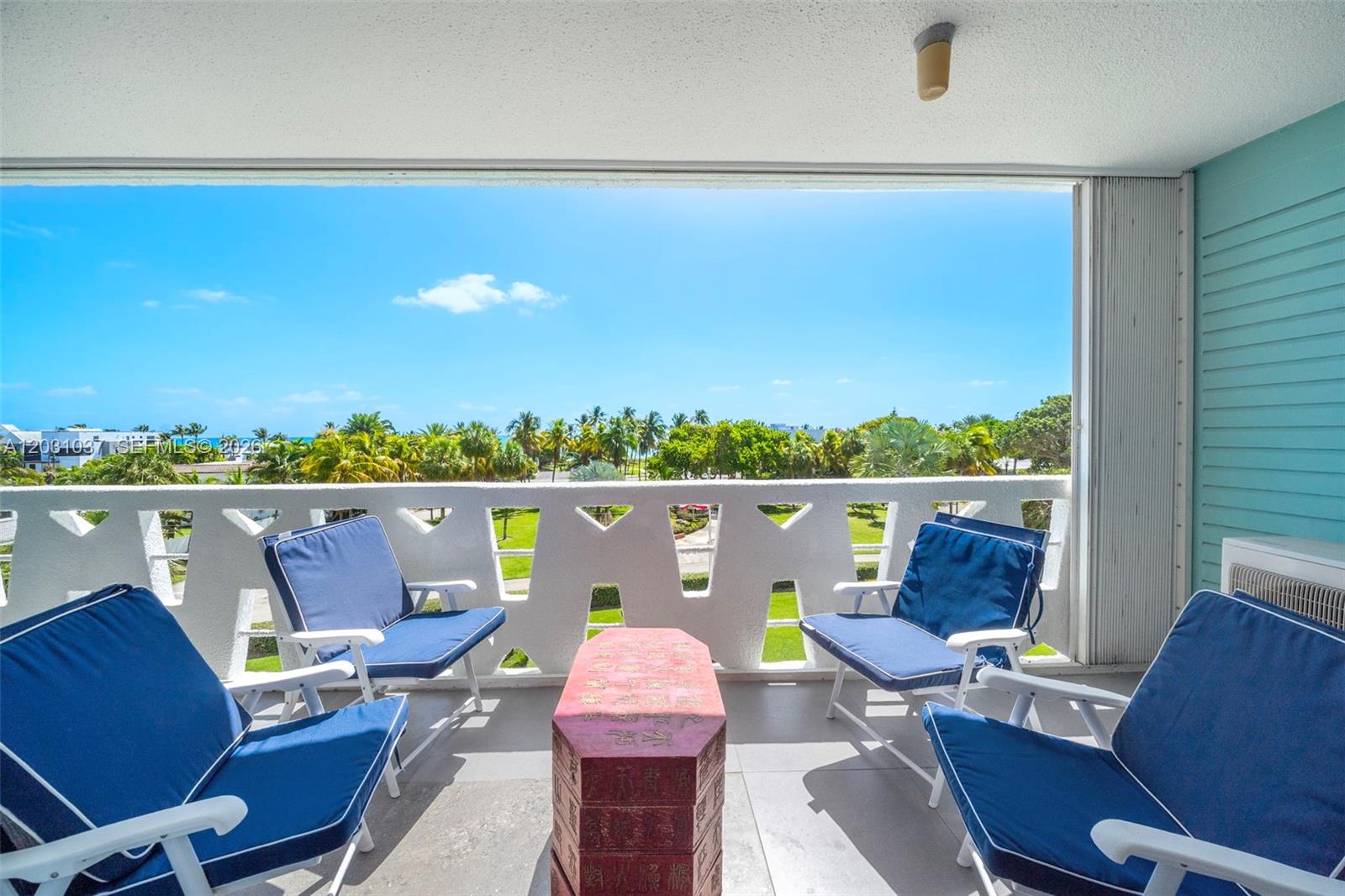 2840 N Ocean Boulevard Blvd # 404