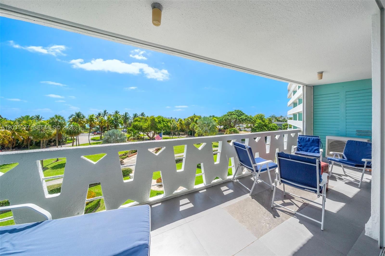 2840 N Ocean Boulevard Blvd # 404