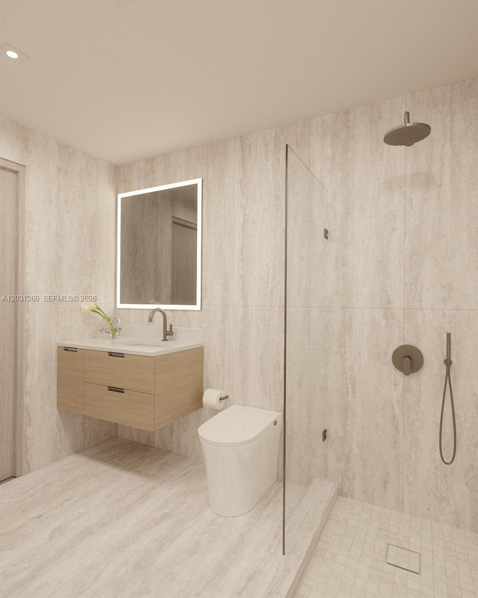 250 Collins Ave # 207