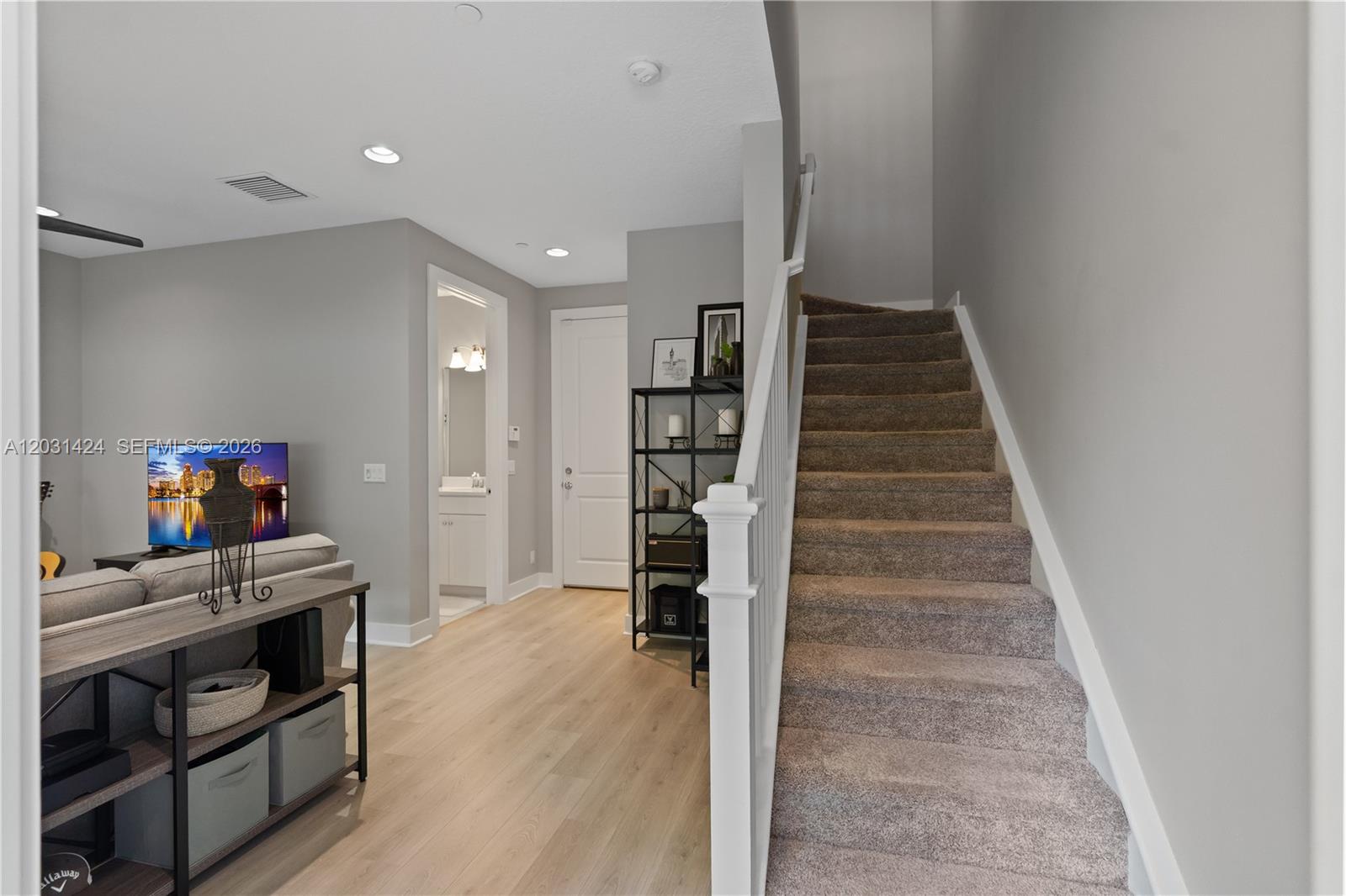 5221 Beckman Ter