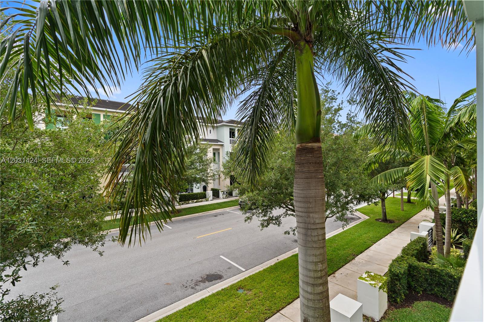 5221 Beckman Ter