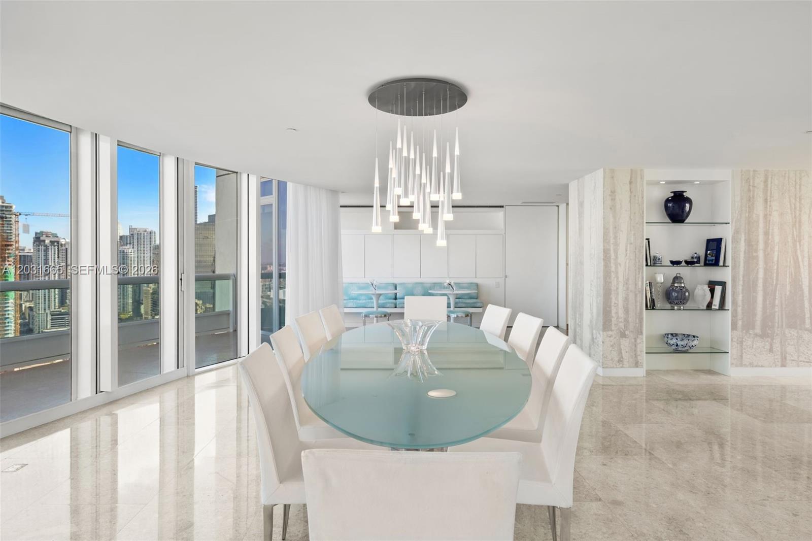 1643 Brickell Ave # 4102