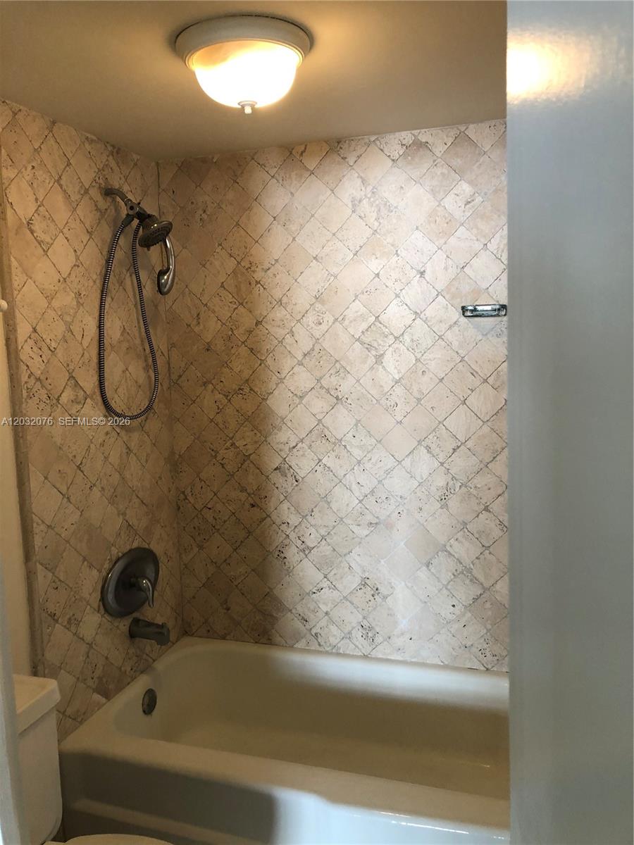 150 Ocean Lane Dr # 4B