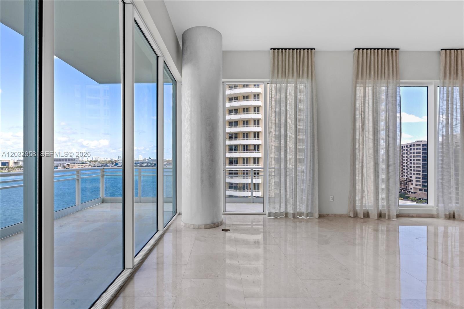 900 Brickell Key Blvd # 1002