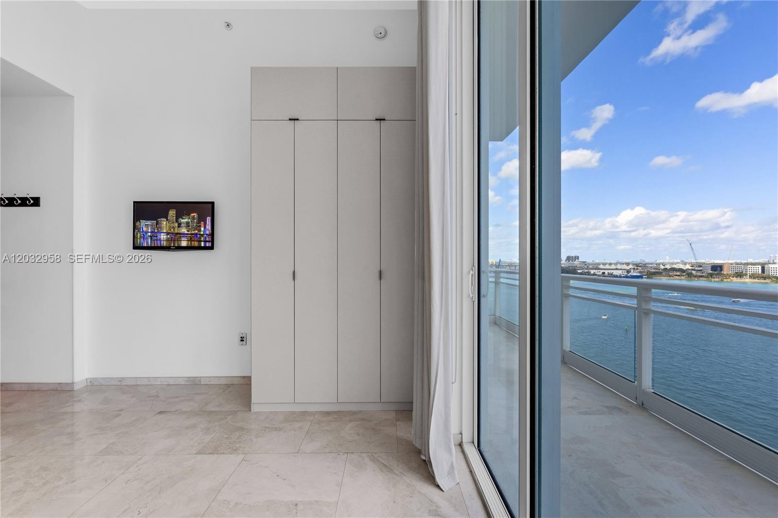 900 Brickell Key Blvd # 1002