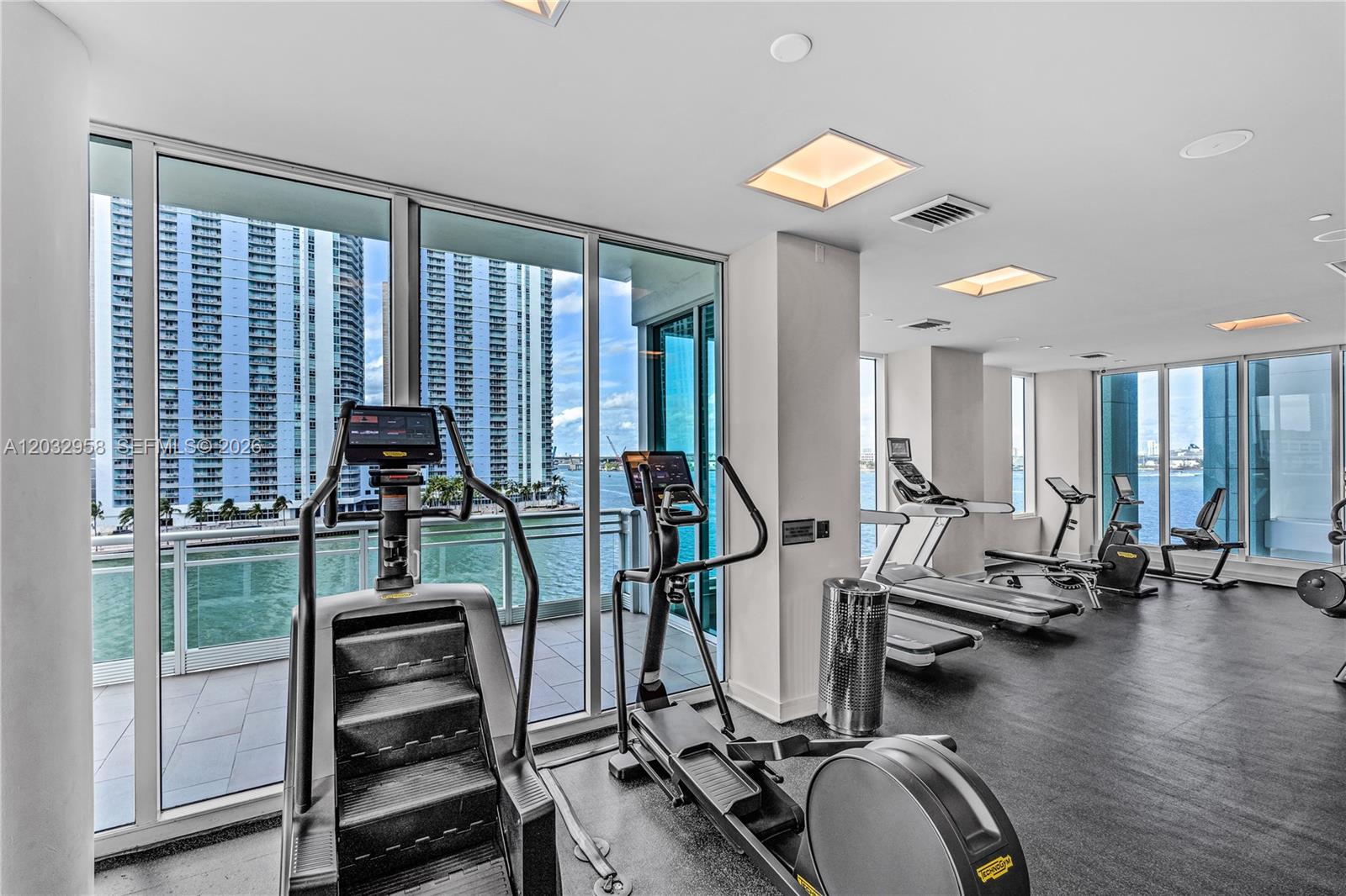 900 Brickell Key Blvd # 1002