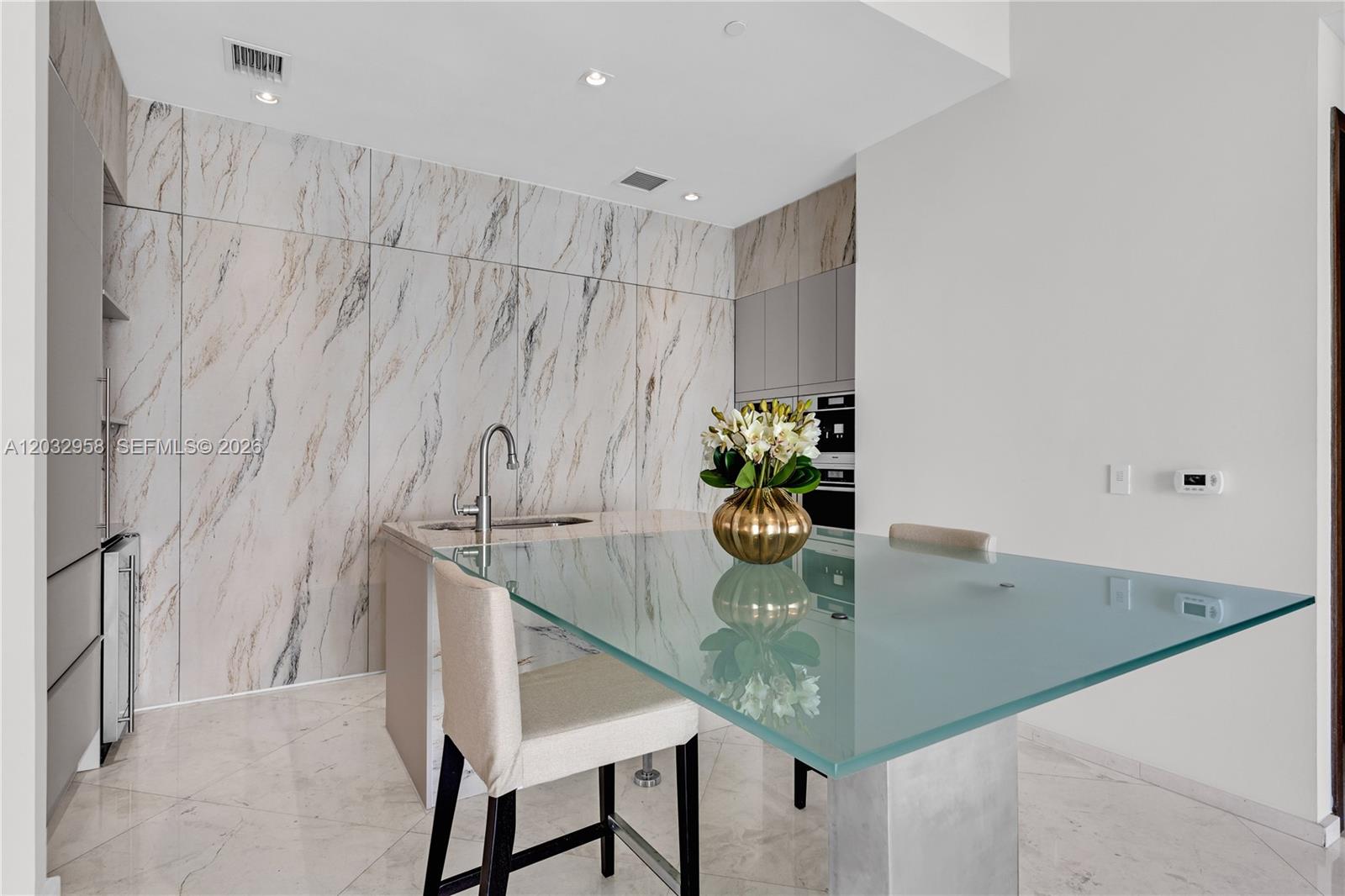 900 Brickell Key Blvd # 1002