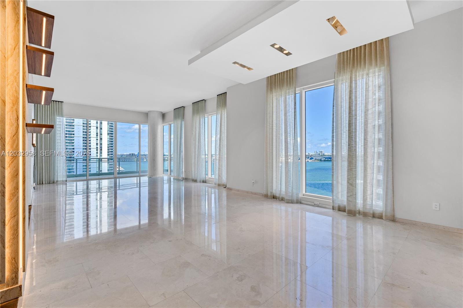 900 Brickell Key Blvd # 1002