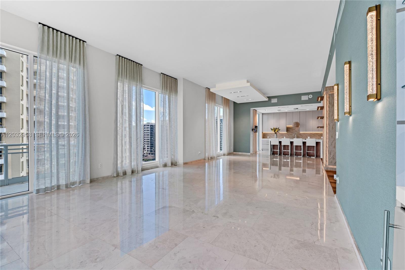 900 Brickell Key Blvd # 1002