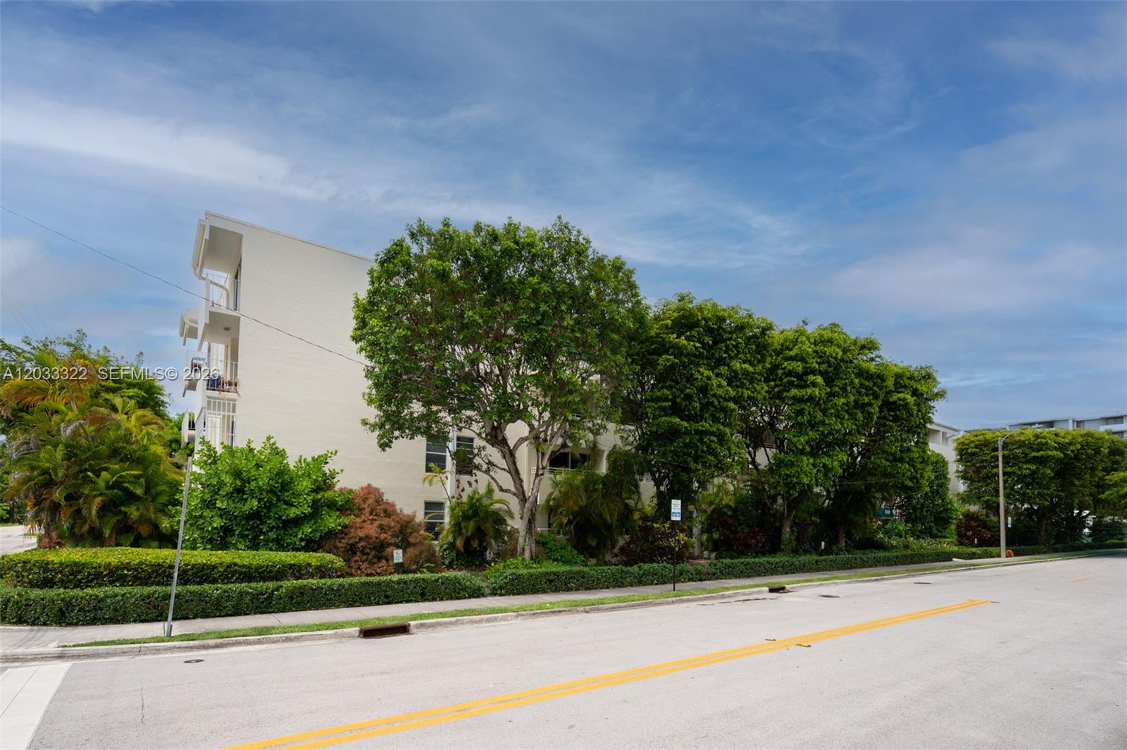 5838 SW 74 Ter # 101