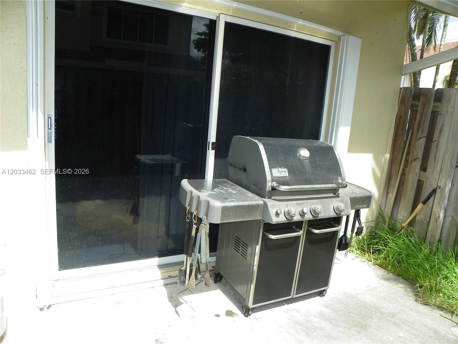 8211 Southgate Blvd