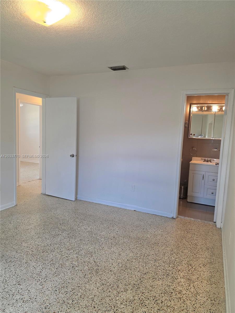11995 SW 26th Ter