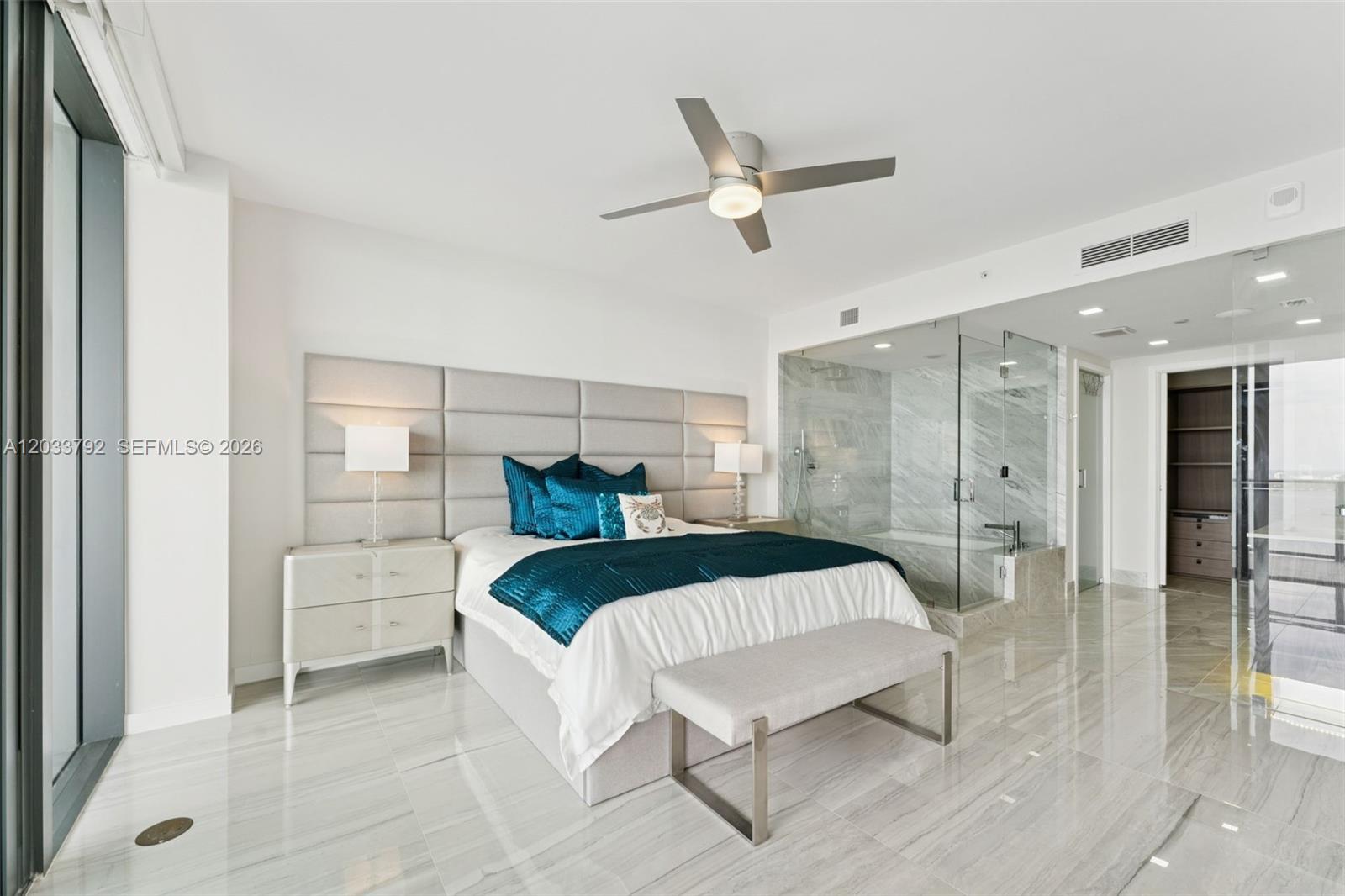 3131 NE 7th Ave # 4204