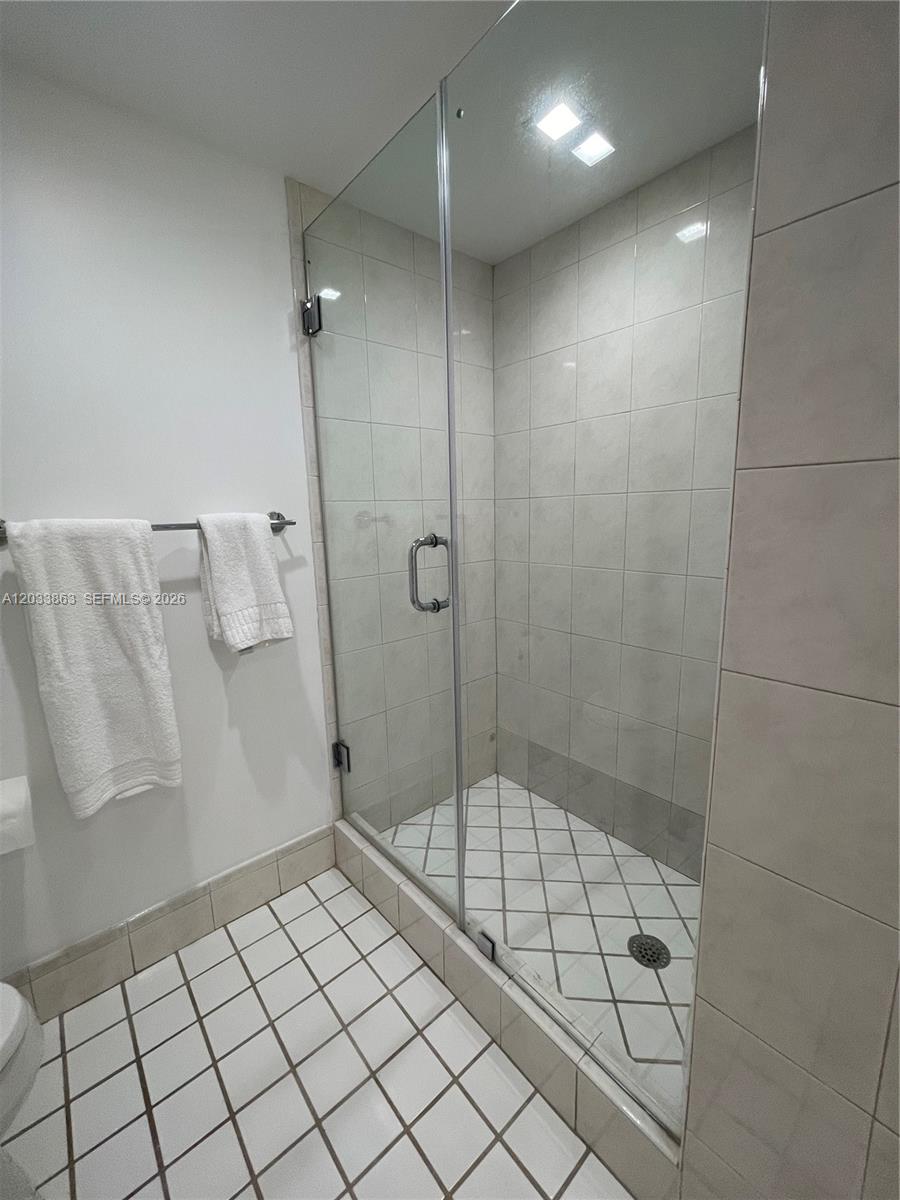 251 Crandon Blvd # 338
