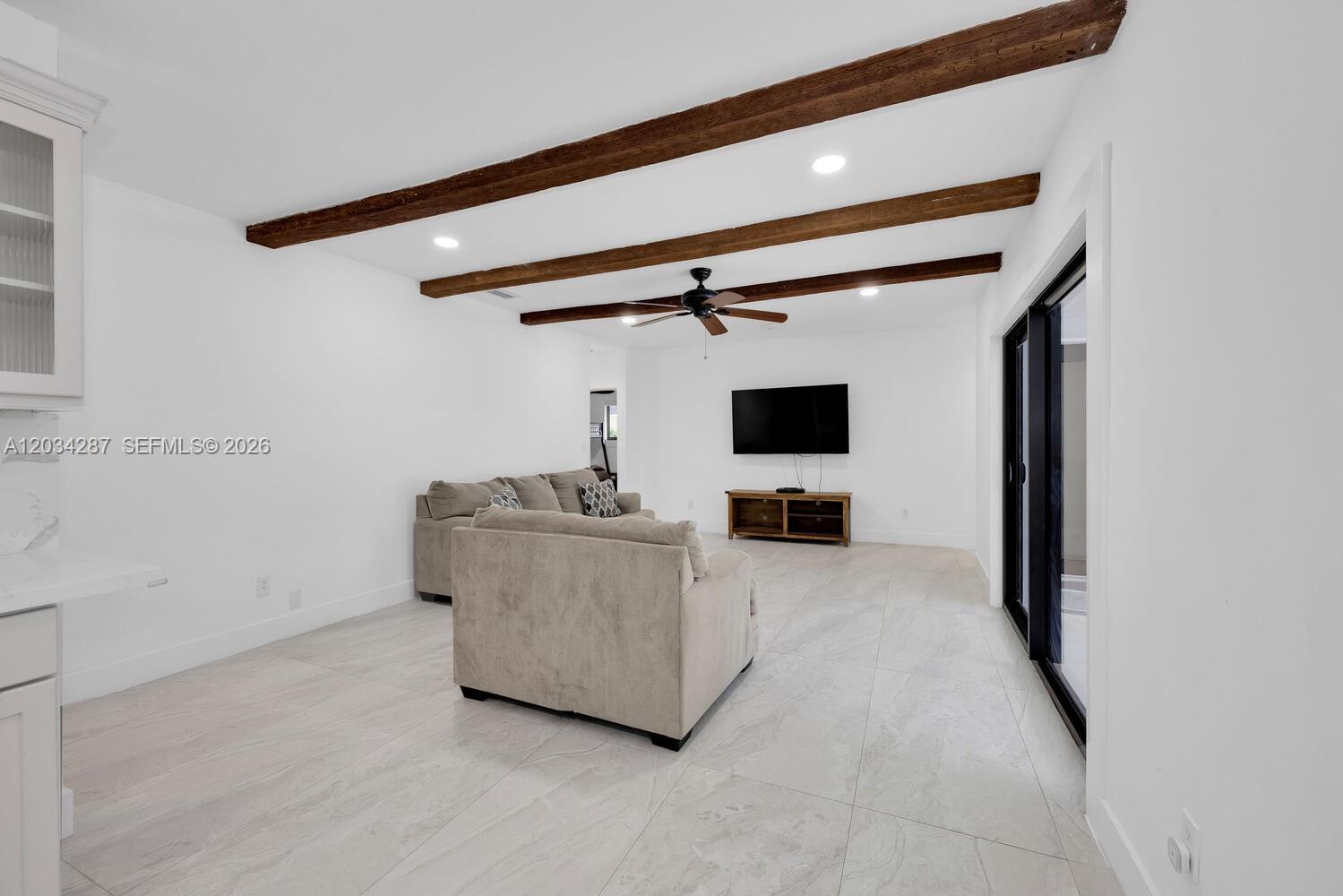 6860 SW 99th Ter