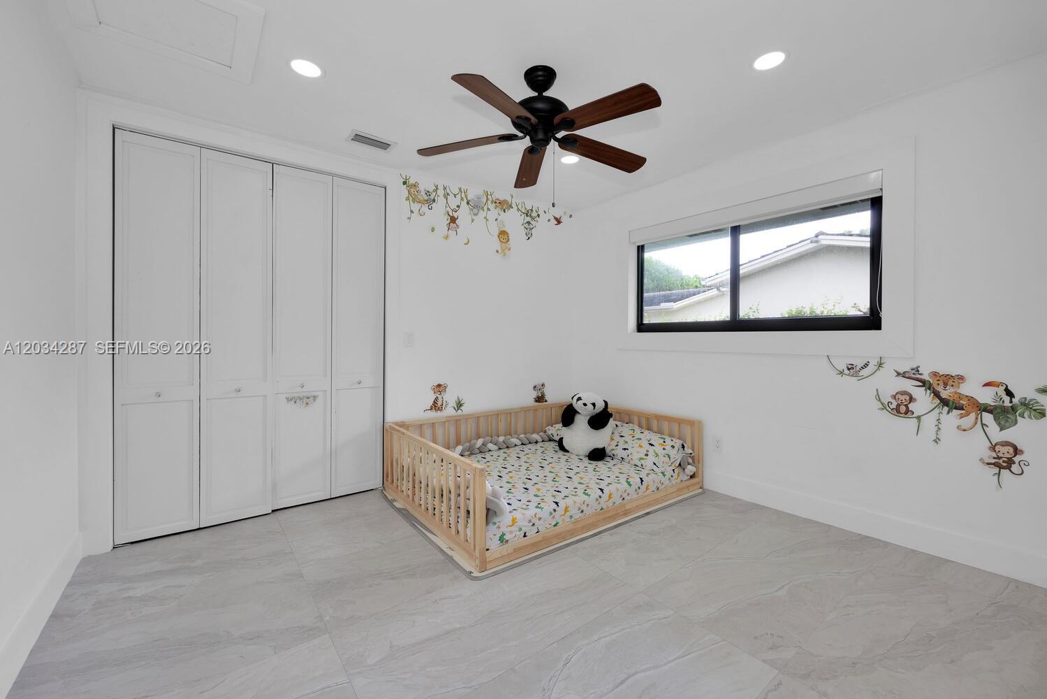 6860 SW 99th Ter