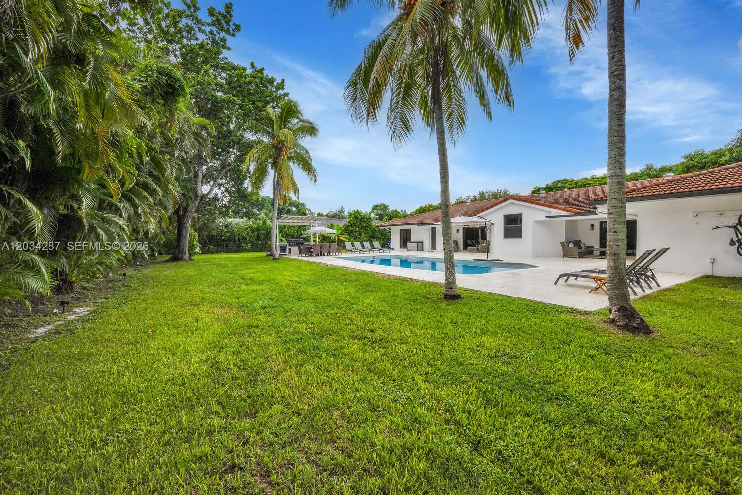6860 SW 99th Ter