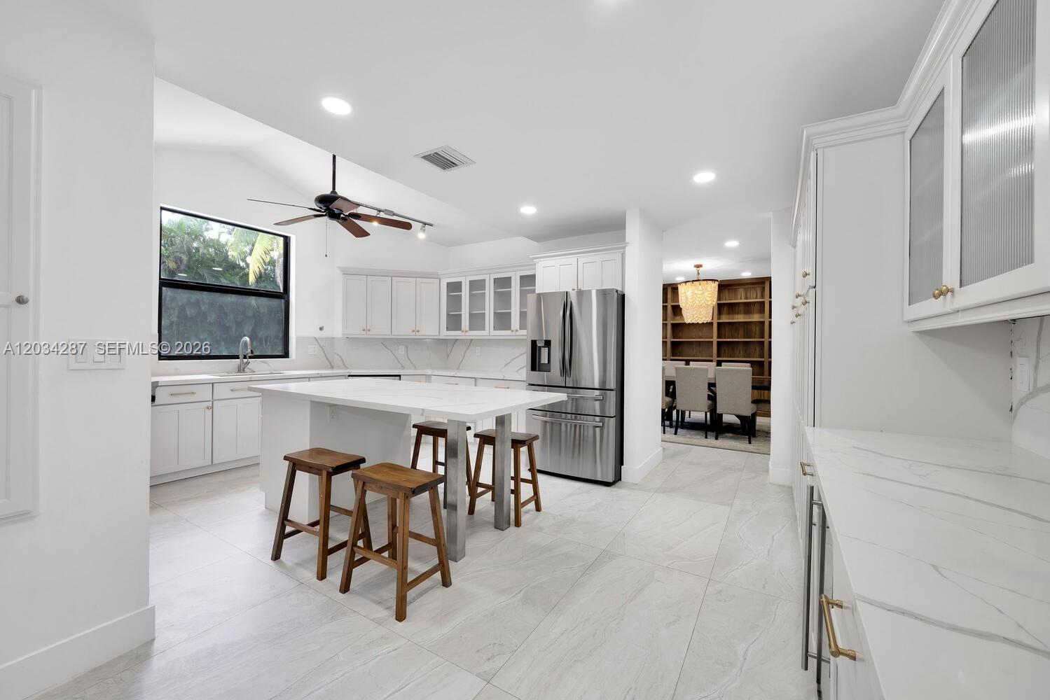 6860 SW 99th Ter