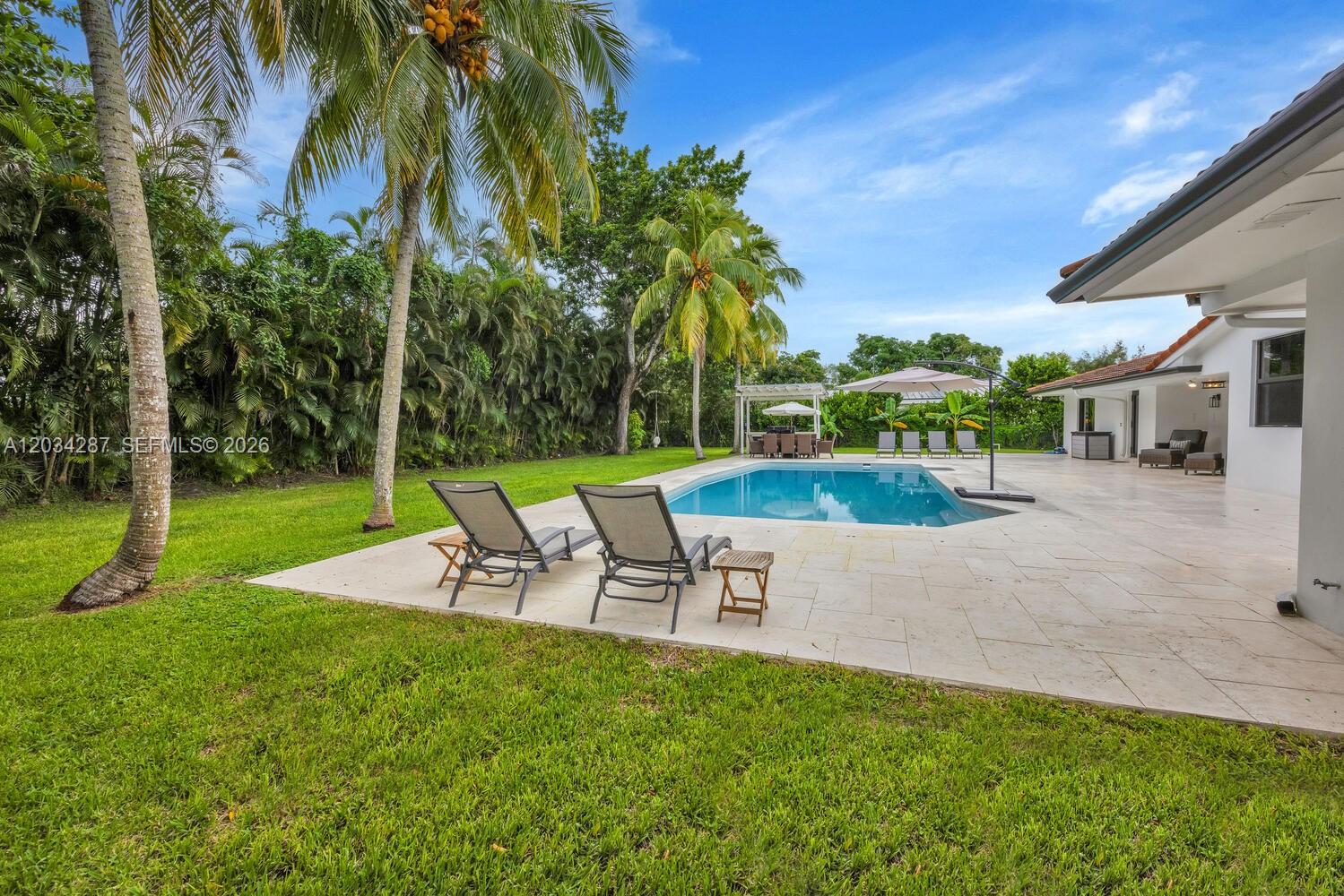 6860 SW 99th Ter