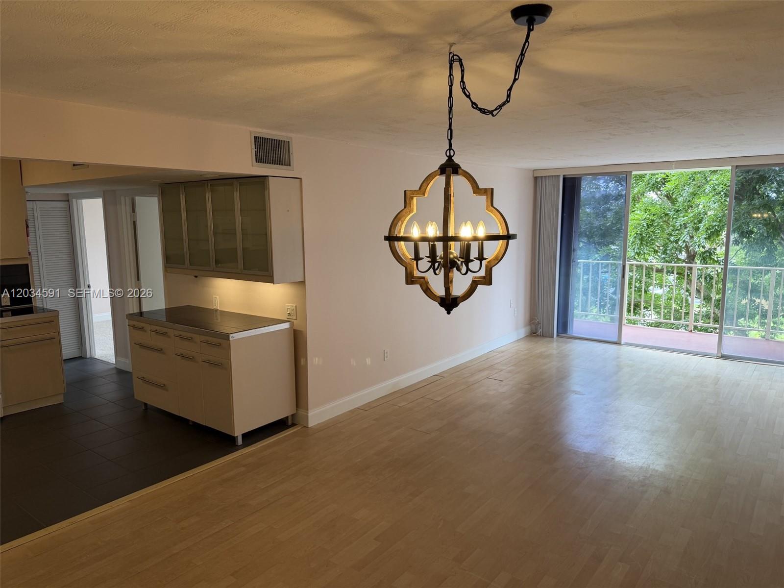 13120 SW 92nd Ave # 404 Unit: B-404