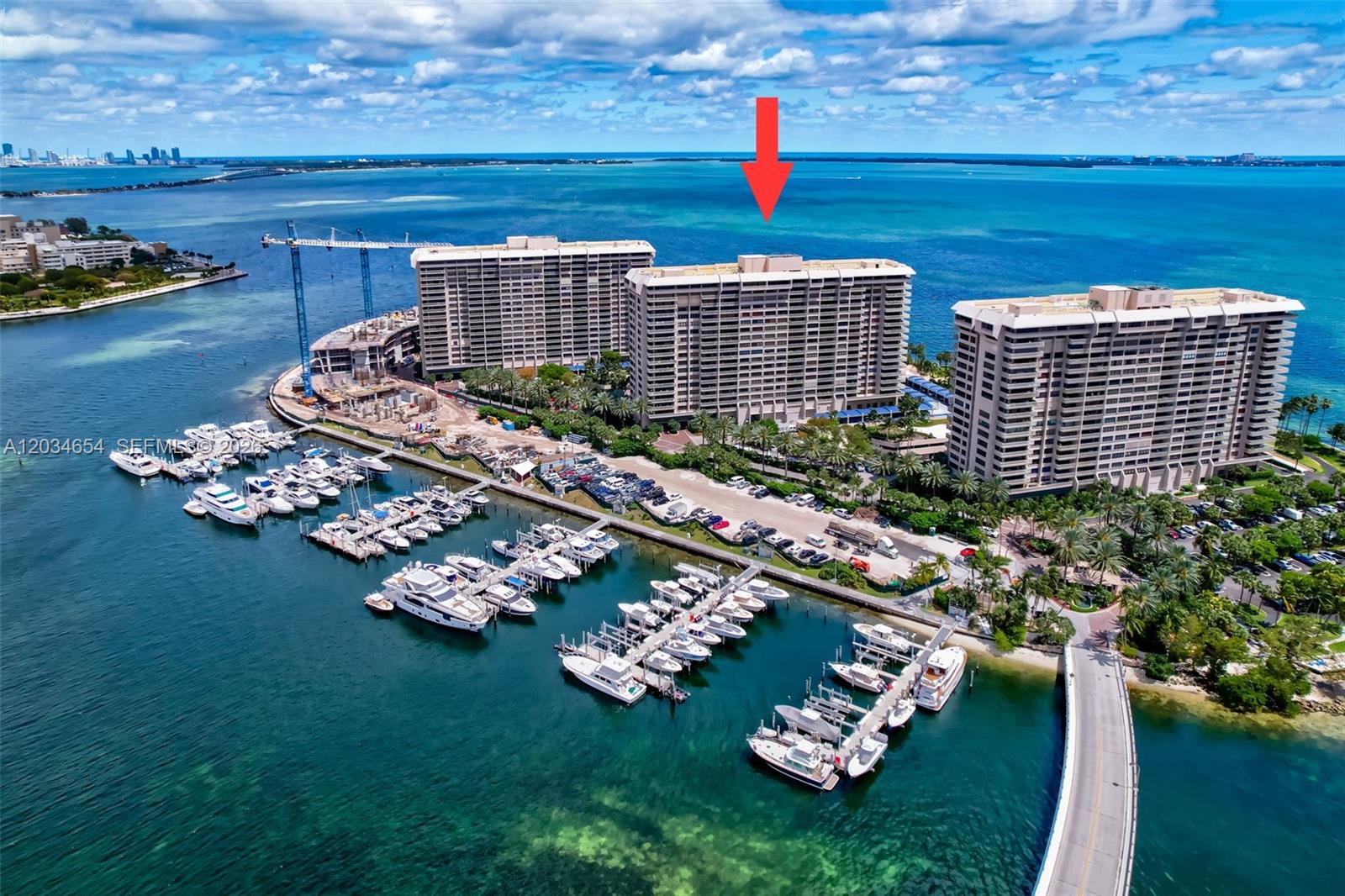 2 Grove Isle Dr # B706
