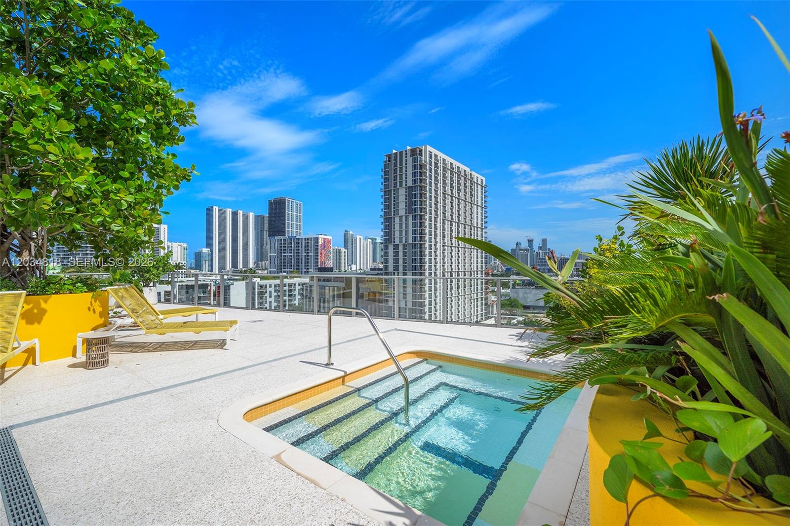 90 NE 32 St # 203
