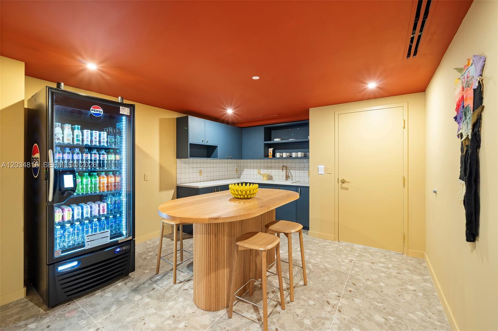 90 NE 32 St # 203