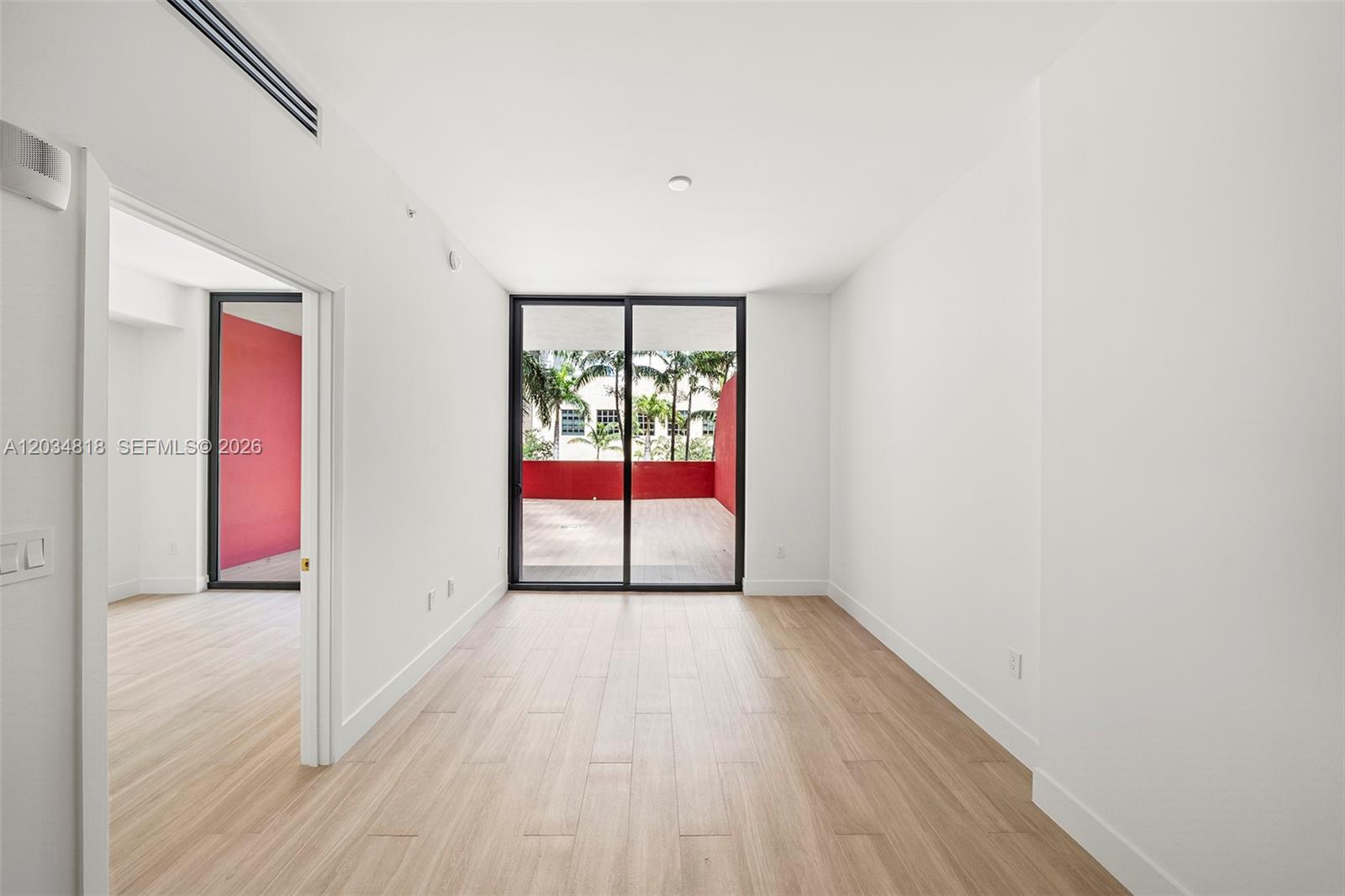 90 NE 32 St # 203