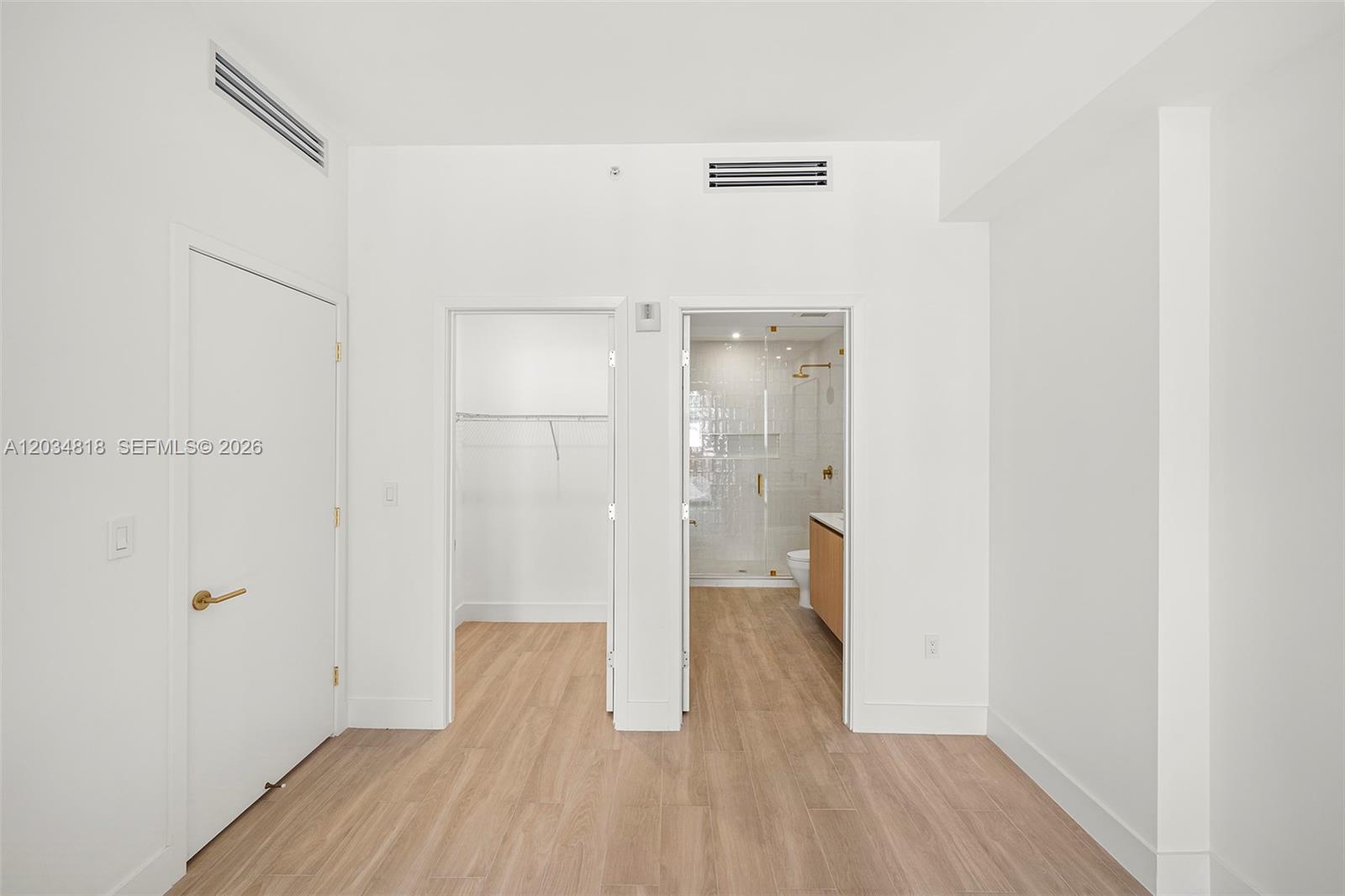 90 NE 32 St # 203