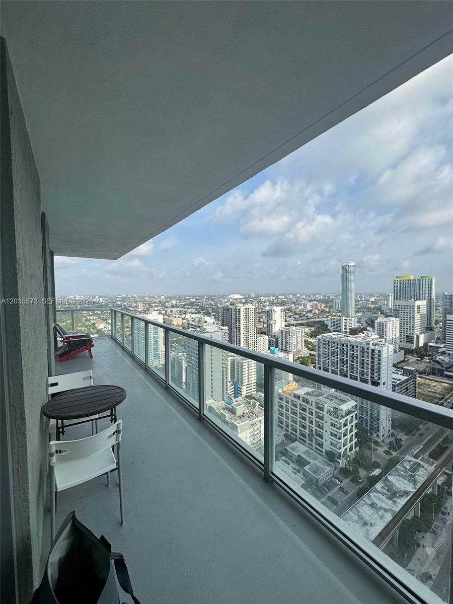 79 SW 12th St Unit: 4012-S