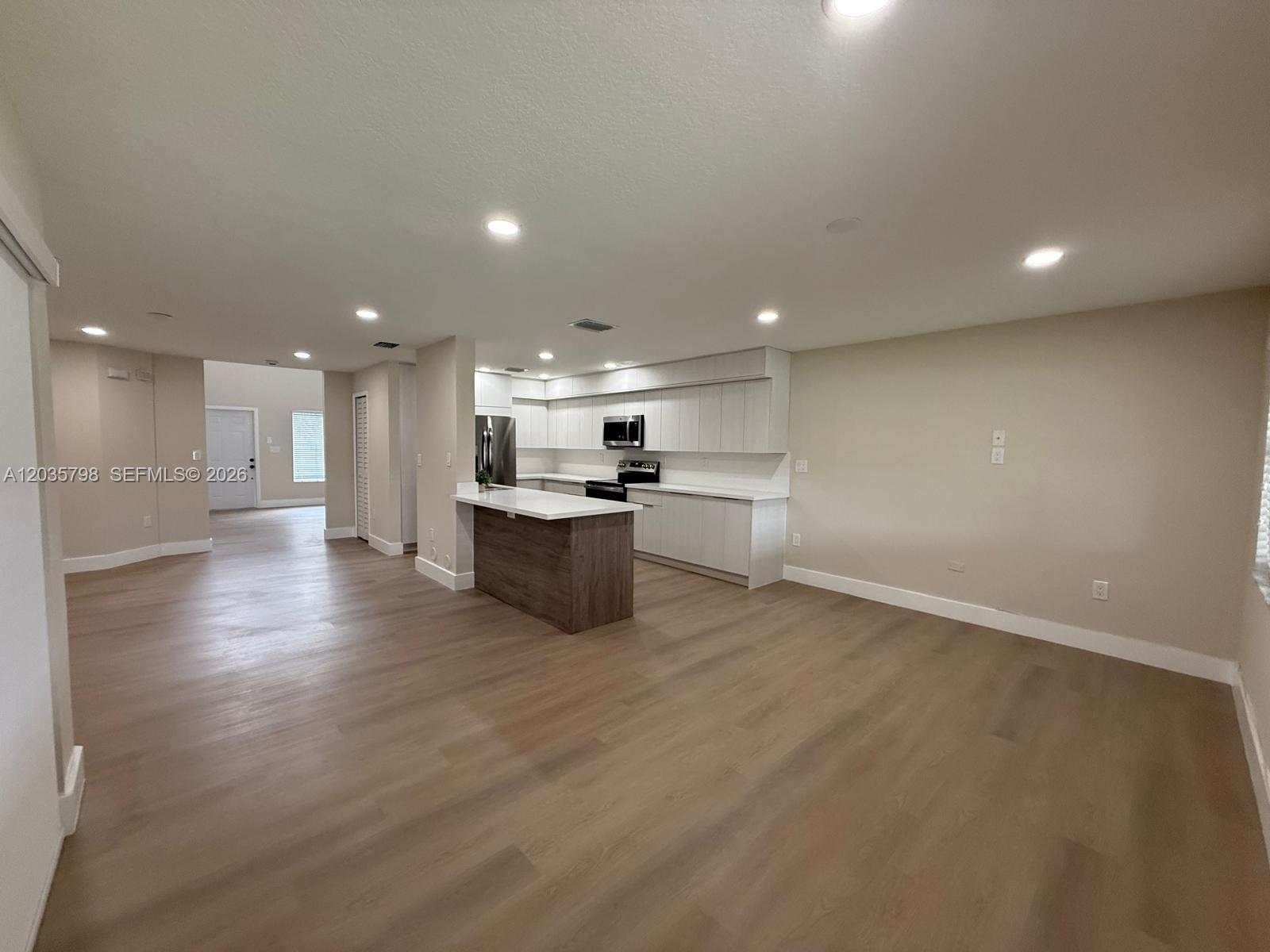 16432 SW 47th Ter