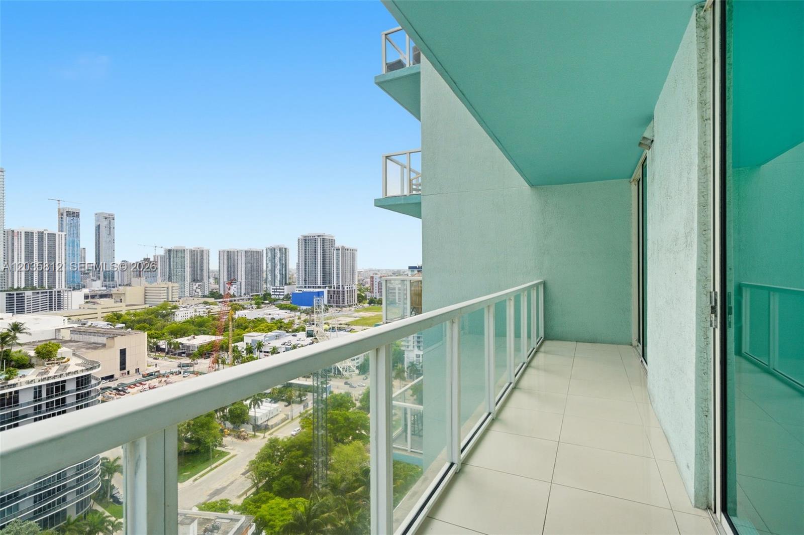 1900 N Bayshore Dr # 2207