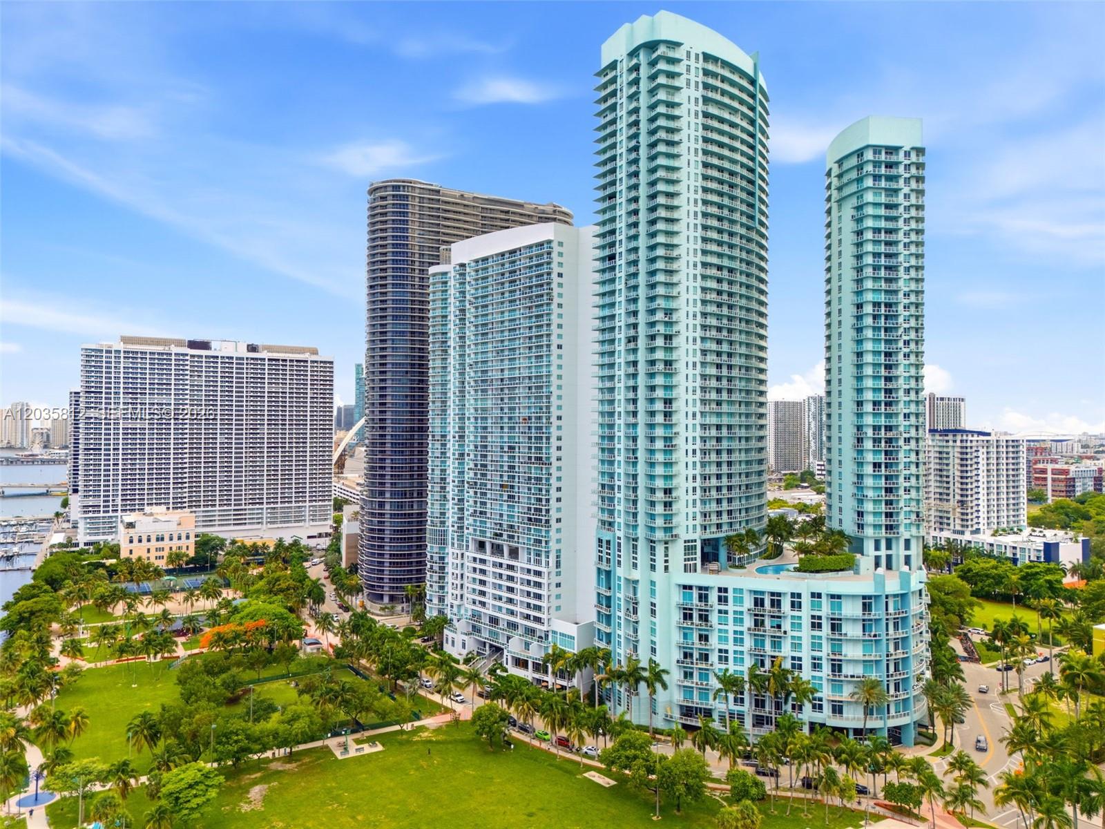 1900 N Bayshore Dr # 2207
