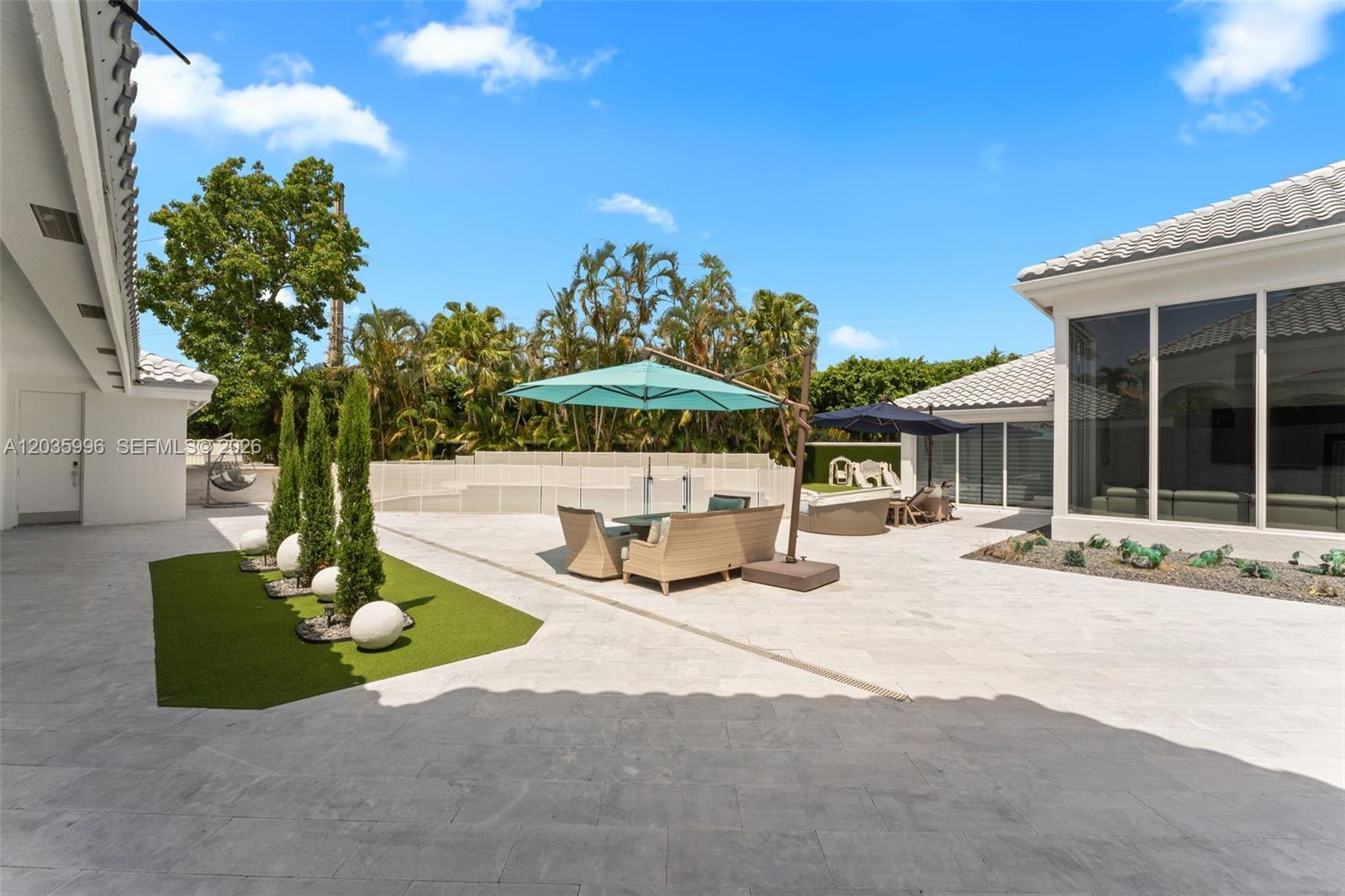 2673 NW 64th Blvd