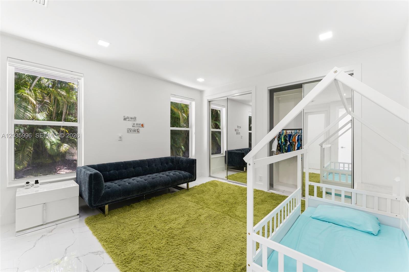 2673 NW 64th Blvd