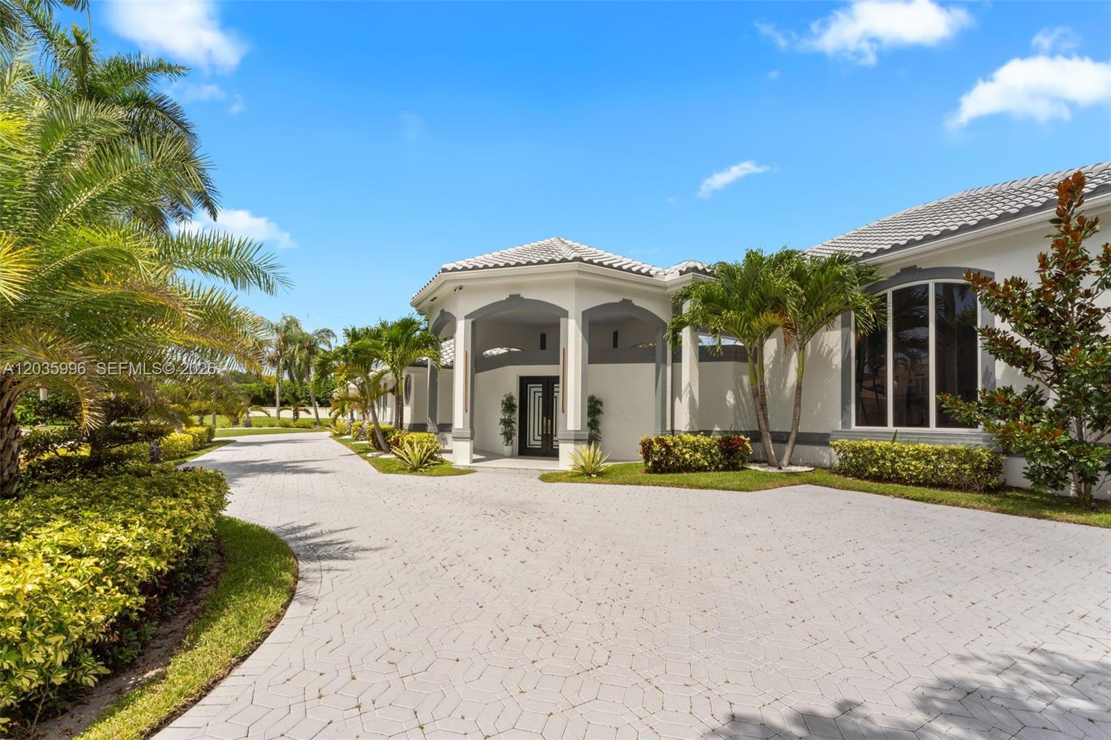 2673 NW 64th Blvd