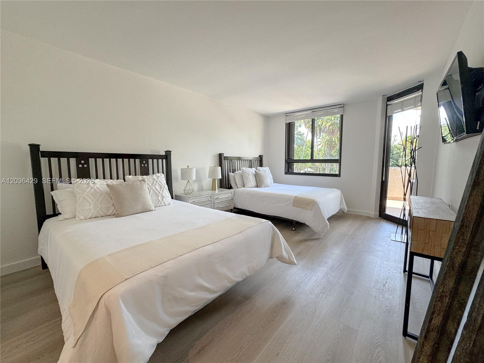 101 Crandon Blvd # 170