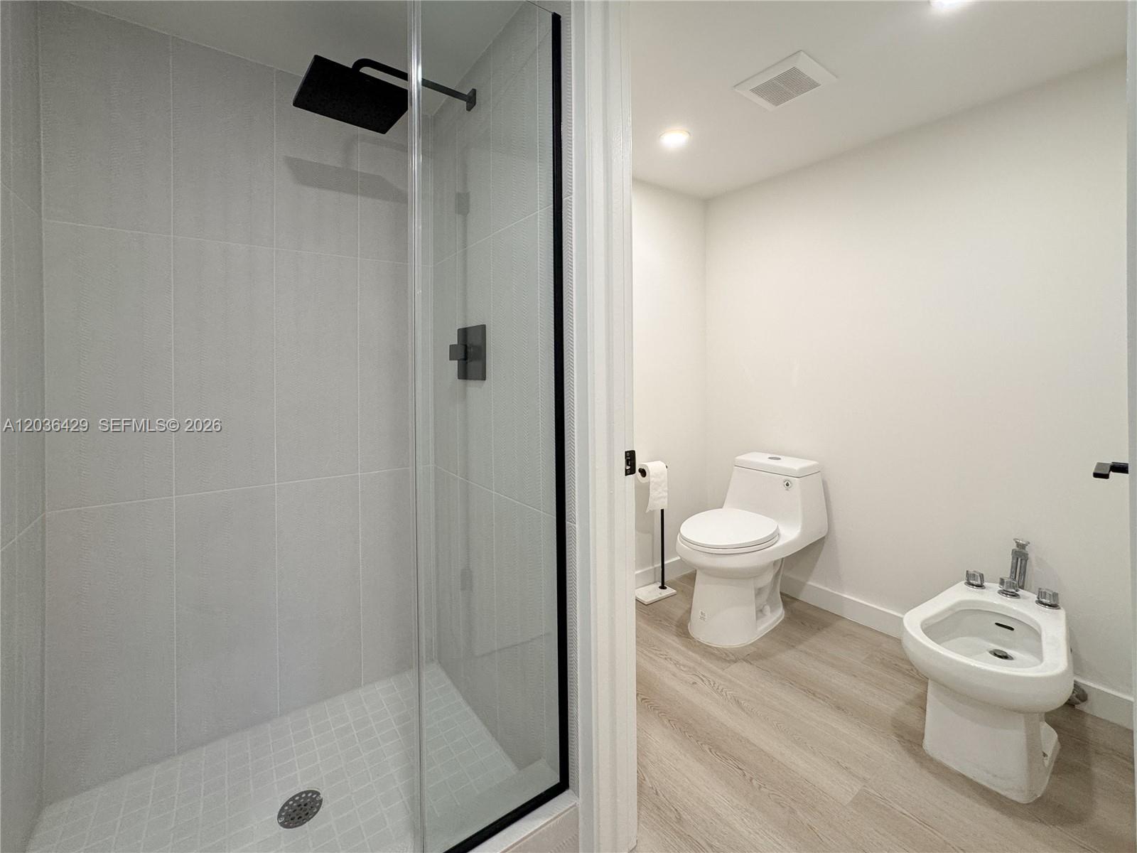 101 Crandon Blvd # 170