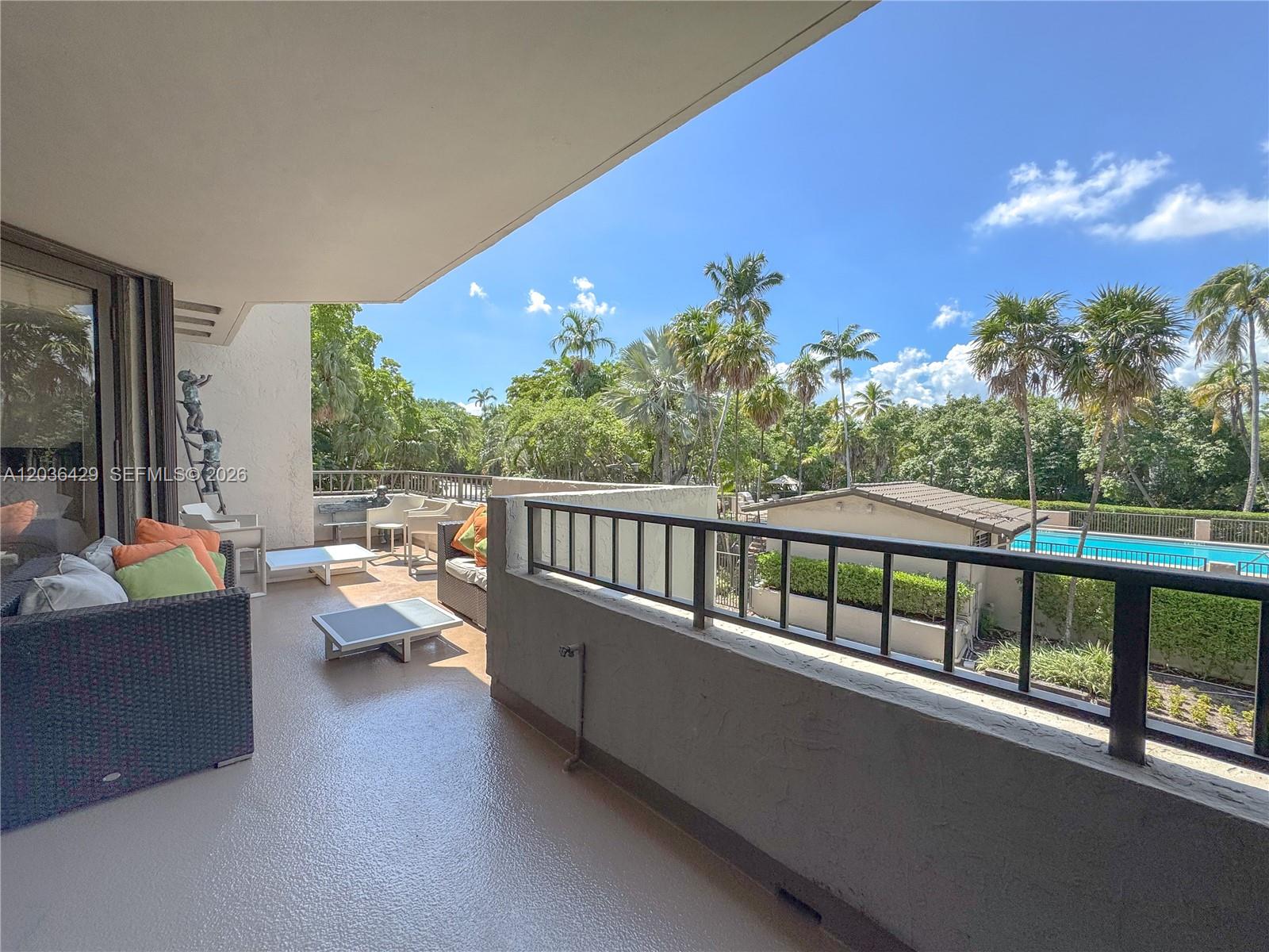 101 Crandon Blvd # 170