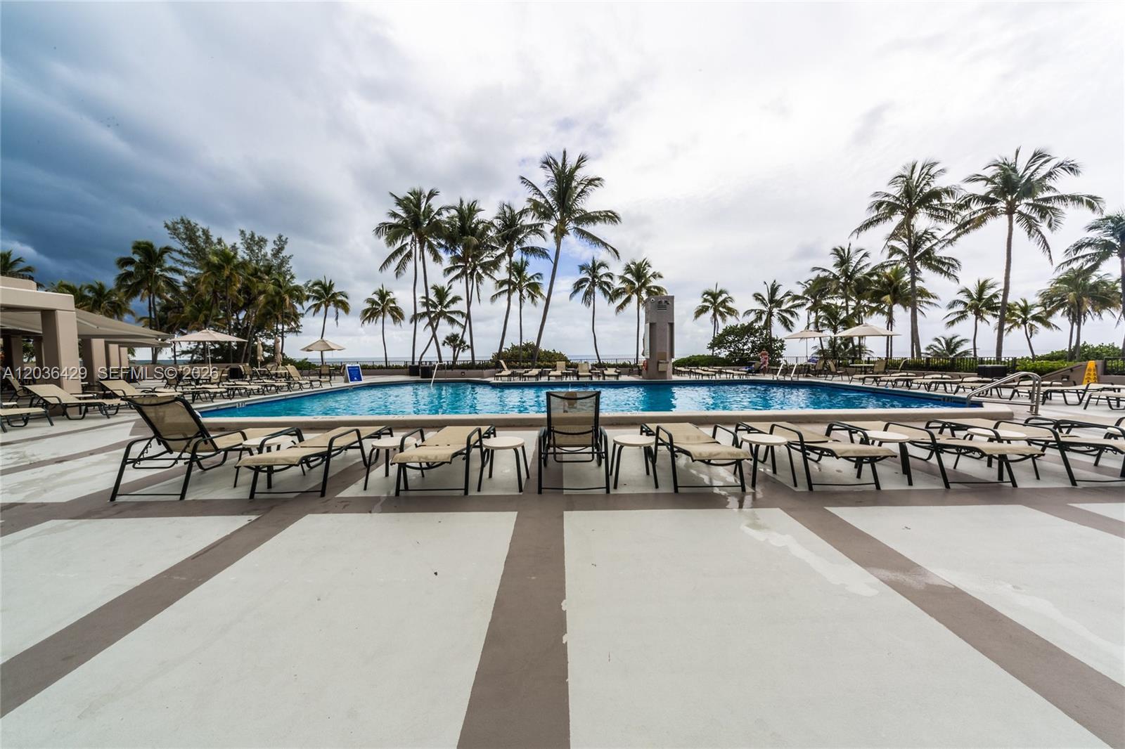 101 Crandon Blvd # 170