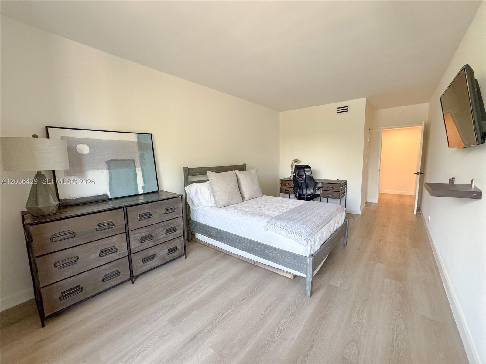 101 Crandon Blvd # 170