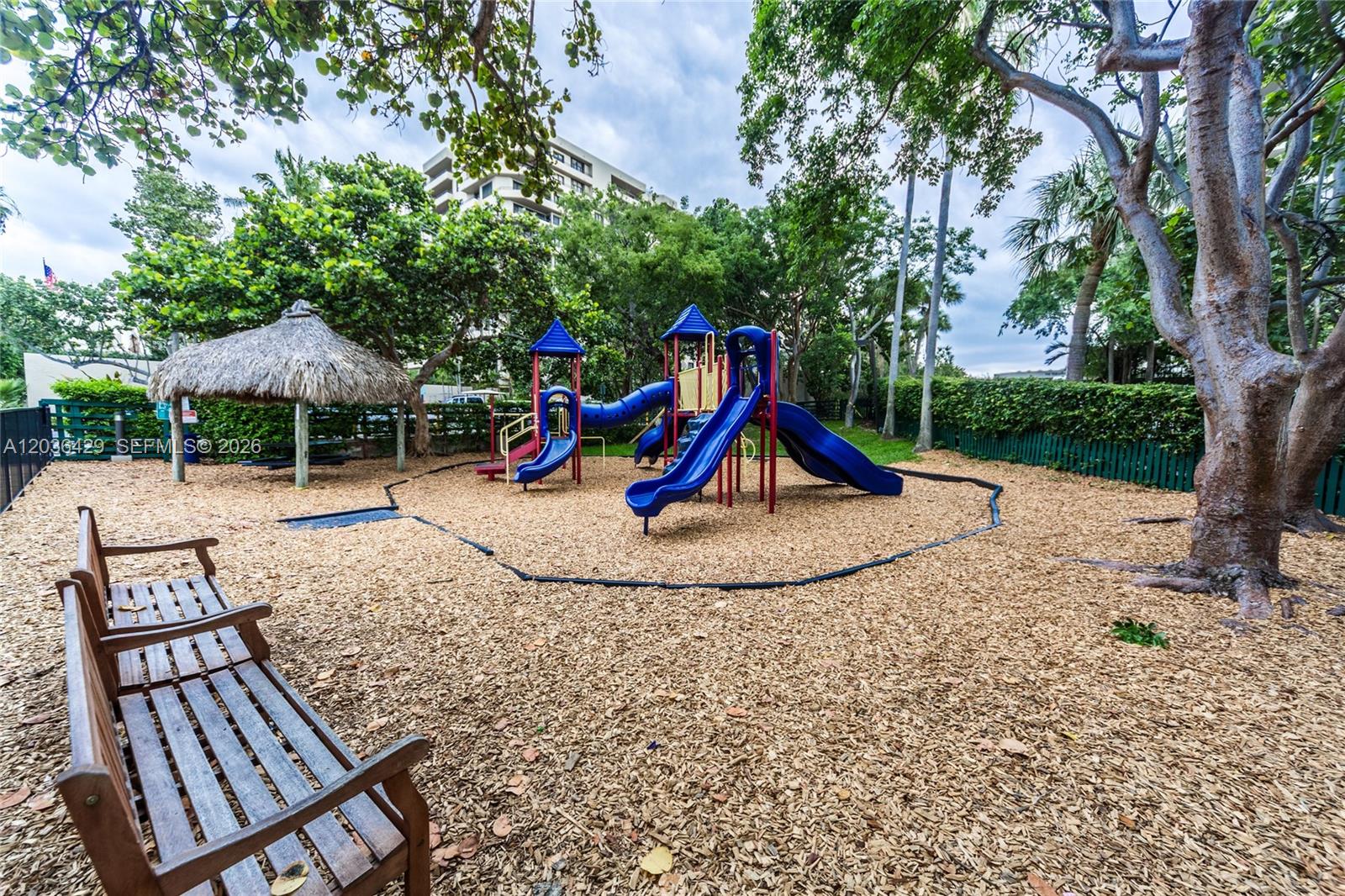 101 Crandon Blvd # 170