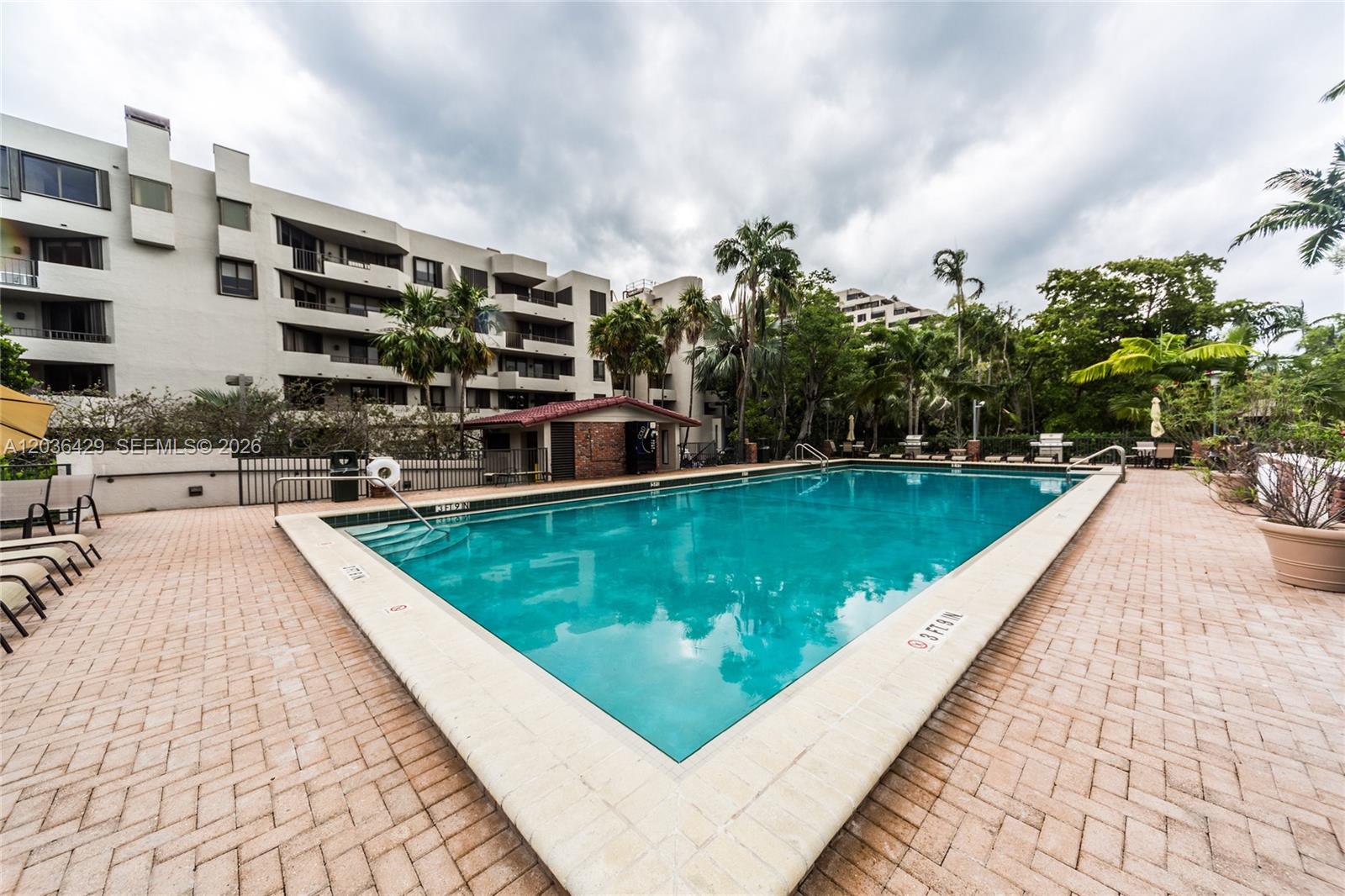 101 Crandon Blvd # 170