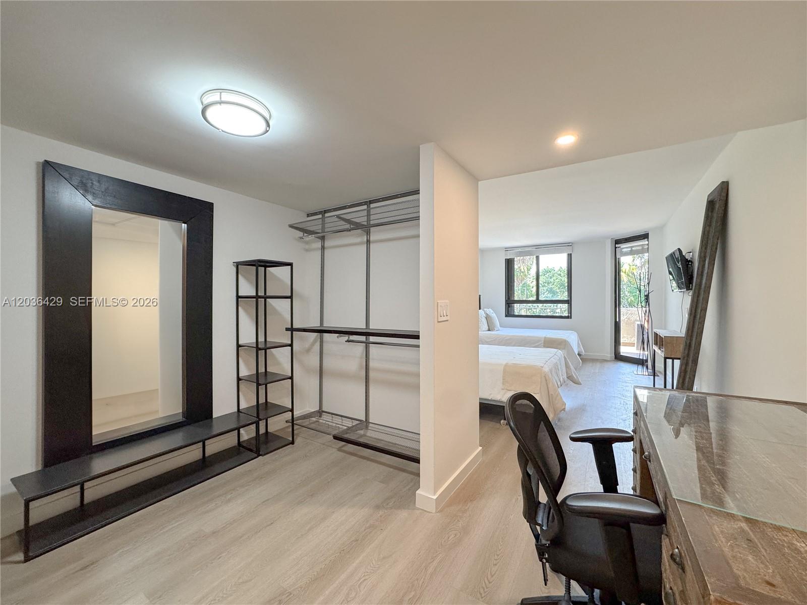 101 Crandon Blvd # 170