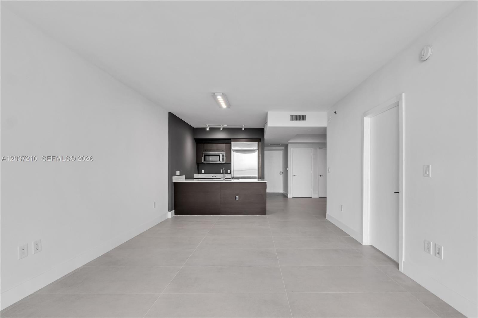 500 Brickell Ave # 2700